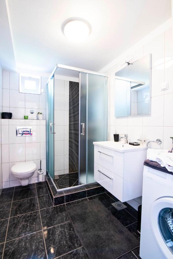 Apartman Nono Splitska Exteriör bild